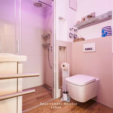 아파트 Foerdestrand W06